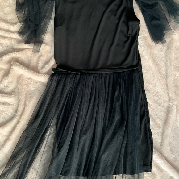 Elegant fancy dress 2 in 1. with a tulle skirt (zip at back waist). Color: black - Picture 10 of 12